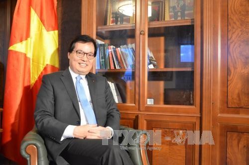 Le Premier ministre Nguyên Xuân Phuc apporte des messages forts au Forum de Davos - ảnh 1